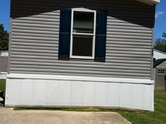 3 BR, 2 BA Apartment 38 Baughman Ct., Battle Creek, MI 49037