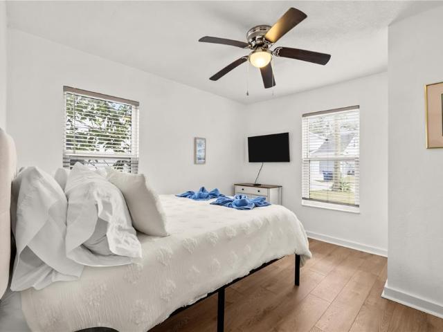 3 BR, 2 BA Apartment 3906 North Ola Avenue, Tampa, FL 33603