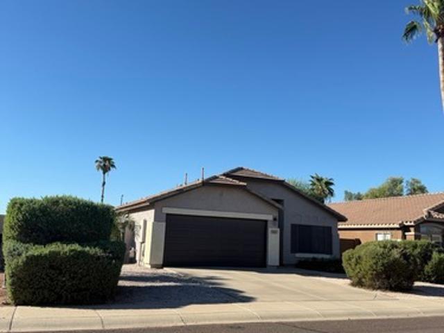 3 BR, 2 BA Apartment 3921 E Derringer Way, Gilbert, AZ 85297