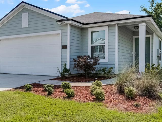 3 BR, 2 BA Apartment 3931 Hemlock St Unit 12636, Jacksonville, FL 32218