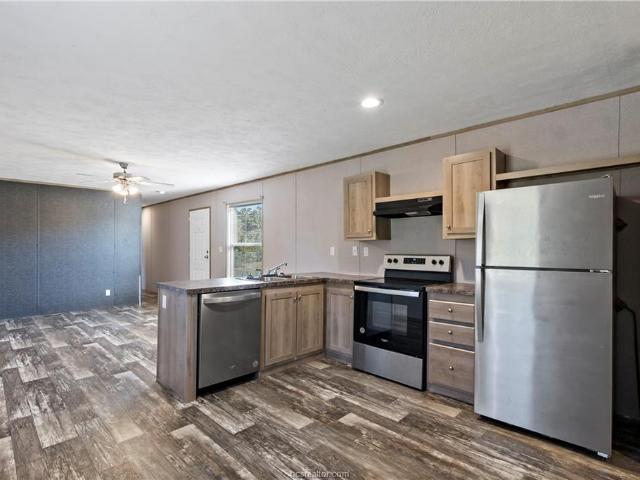 3 BR, 2 BA Apartment 3933 Graham Road North, College Station, TX 77845