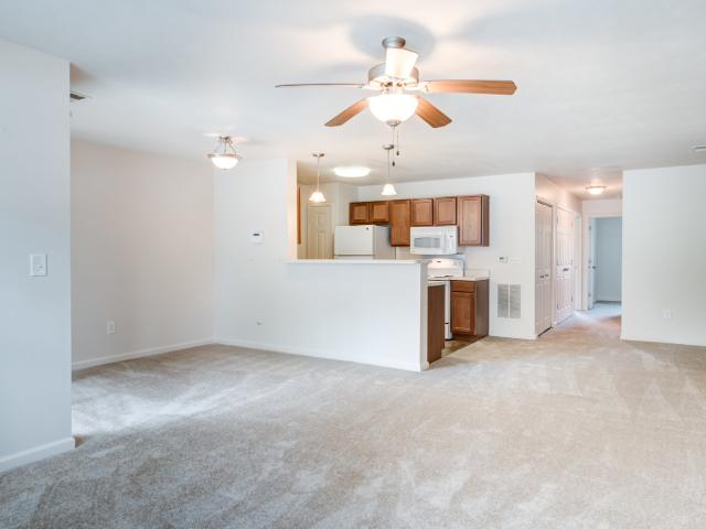 3 BR, 2 BA Apartment 3940 Crystal Pond Way Unit 18496, Indianapolis, IN 46234