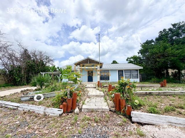 3 BR, 2 BA Apartment 3950 Baldwin Drive, Sebastian, FL 32976