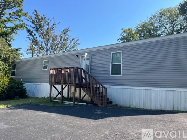 3 BR, 2 BA Apartment 3951 South Mentor Avenue, Unit 26, Springfield, MO 65804