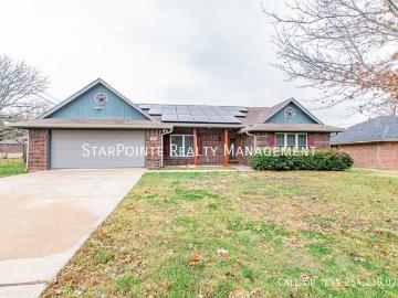 3 BR, 2 BA Apartment 3003 Oakwood Dr, Belton, TX 76513