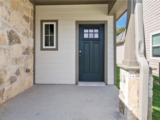 3 BR, 2 BA Apartment 3007 Stevens Drive, Bryan, TX 77803