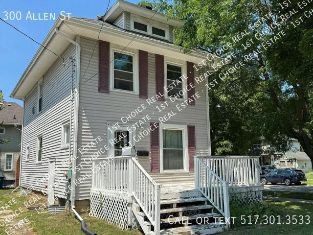 3 BR, 2 BA Apartment 300 Allen St, Lansing, MI 48912