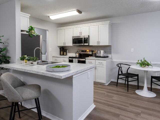 3 BR, 2 BA Apartment 300 Chapel Ridge Drive Unit 14 1411, Cabot, AR 72023