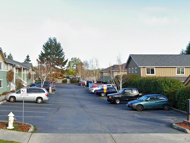 3 BR, 2 BA Apartment 300 NE 7th Avenue, Oak Harbor, WA 98277