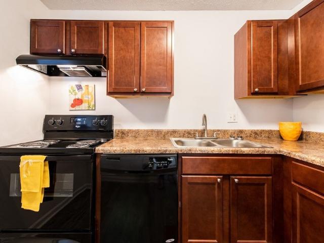 3 BR, 2 BA Apartment 3014 Beech Grove Court Unit 3010 04, Jeffersonville, IN 47130