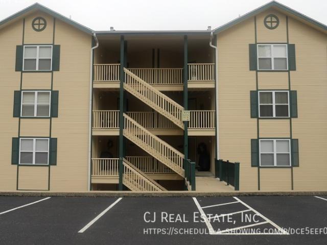 3 BR, 2 BA Apartment 309 Bristol Bay Unit, Lake Ozark, MO 65049
