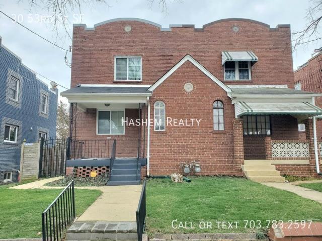 3 BR, 2 BA Apartment 30 53rd St SE, Washington, DC 20019
