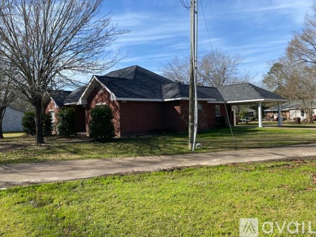 3 BR, 2 BA Apartment 313 Charles Sinagra Ave, Independence, LA 70443