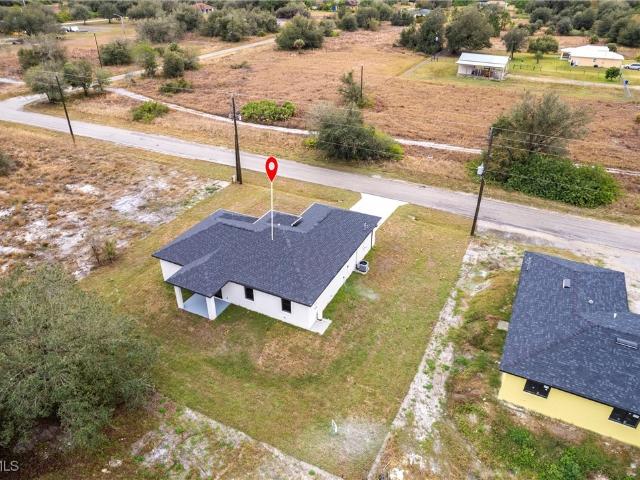 3 BR, 2 BA Apartment 3103 East 18th Street, Lehigh Acres, FL 33972