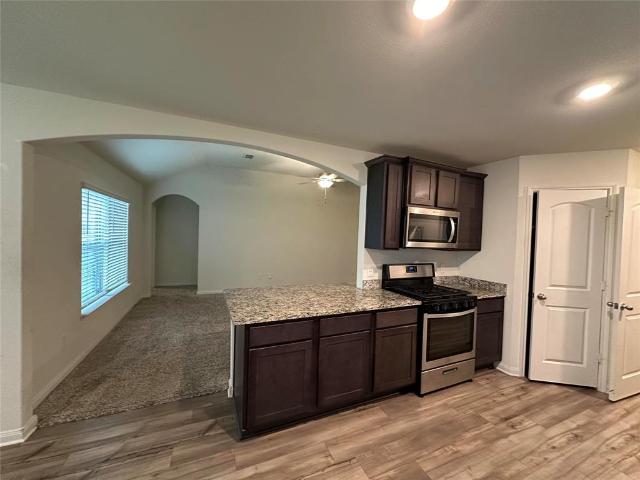 3 BR, 2 BA Apartment 3122 Zapta Road, Forney, TX 75126