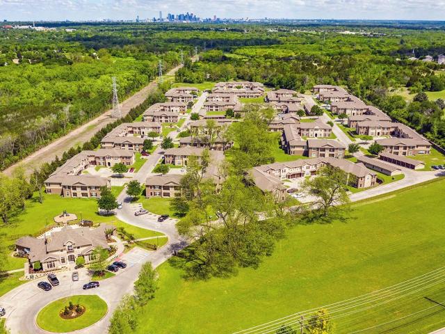 3 BR, 2 BA Apartment 3131 Simpson Stuart Rd Unit 16210, Dallas, TX 75241