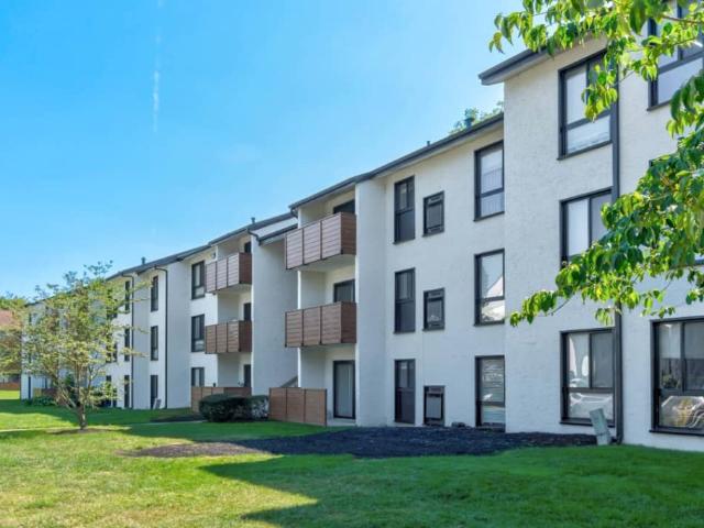 3 BR, 2 BA Apartment 314 Echelon Rd Unit 3, Voorhees, NJ 08043