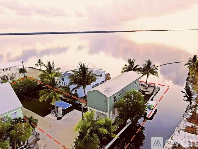 3 BR, 2 BA Apartment 31536 Avenue F, Big Pine Key, FL 33043