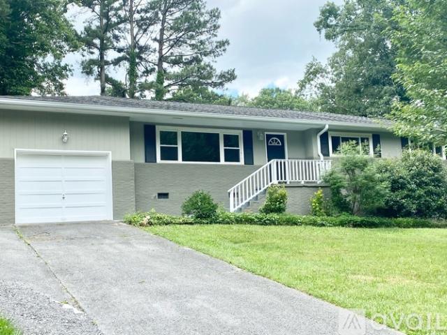 3 BR, 2 BA Apartment 315 Oakmont Ln, Signal Mountain, TN 37377