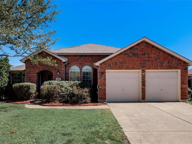 3 BR, 2 BA Apartment 315 Red Oak Court, Forney, TX 75126