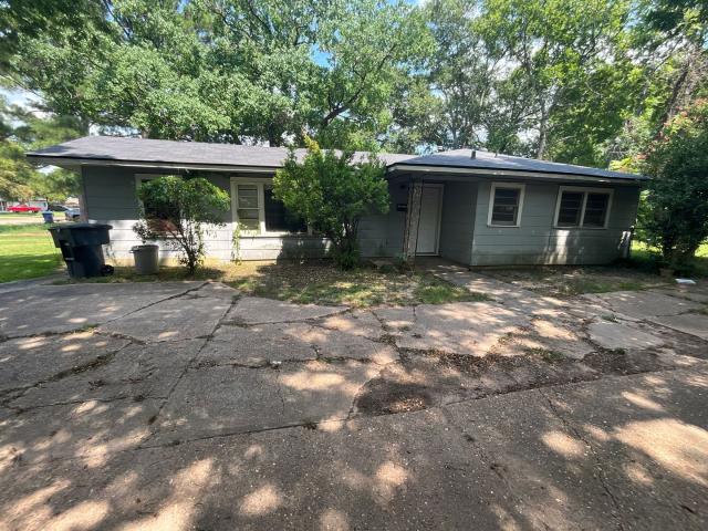 3 BR, 2 BA Apartment 3208 Murphy, Bossier City, LA 71112