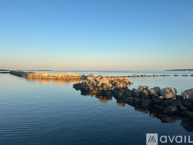 3 BR, 2 BA Apartment 320 Little Miss Muffett Lane, Key Largo, FL 33037