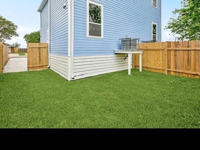 3 BR, 2 BA Apartment 3215 Pakenham Drive, Unit 0, Chalmette, LA 70043