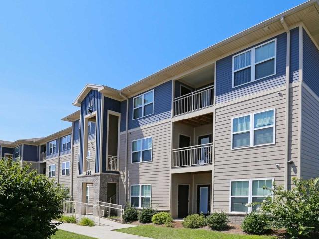 3 BR, 2 BA Apartment 324 Towne Drive, Elizabethtown, KY 42701