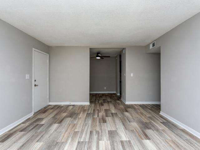 3 BR, 2 BA Apartment 325 Riverside Parkway Unit 13A, Austell, GA 30168