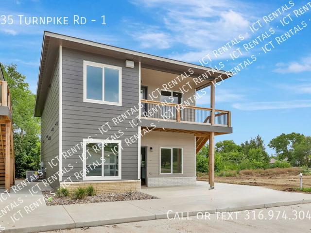 3 BR, 2 BA Apartment 335 Turnpike Rd, Andover, KS 67002