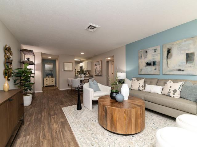 3 BR, 2 BA Apartment 3399 Lake Brook Boulevard Unit 3188, Knoxville, TN 37909