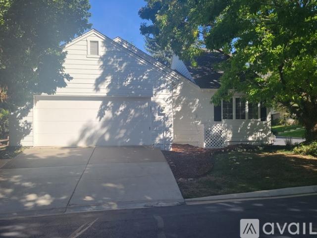 3 BR, 2 BA Apartment 4505 S Yosemite St, Unit 363, Denver, CO 80237