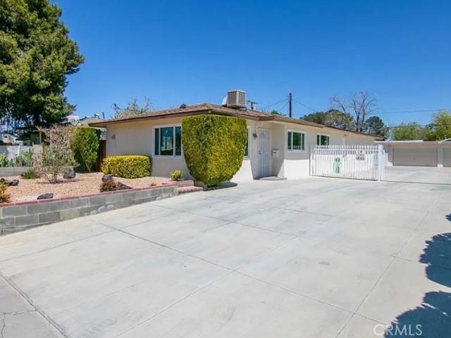 3 BR, 2 BA Apartment 45122 Date, Lancaster, CA 93534