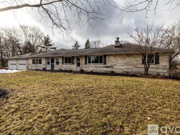 3 BR, 2 BA Apartment 4559 Makyes Road, Syracuse, NY 13215