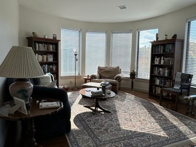 3 BR, 2 BA Apartment 455 Harvard St, Unit 4000, Brookline, MA 02446