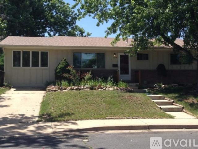 3 BR, 2 BA Apartment 4664 Ingram Court, Boulder, CO 80305