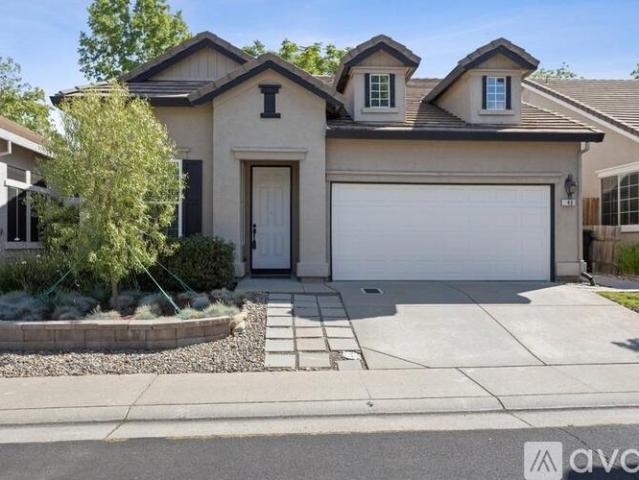3 BR, 2 BA Apartment 46 Diggins Dr, Folsom, CA 95630