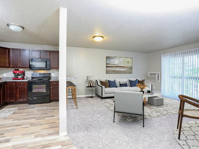 3 BR, 2 BA Apartment 4708 E. 6th St Unit 4700 205, Sioux Falls, SD 57110