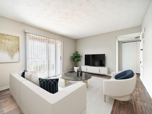 3 BR, 2 BA Apartment 4719 Central Dr Unit 18B, Stone Mountain, GA 30083