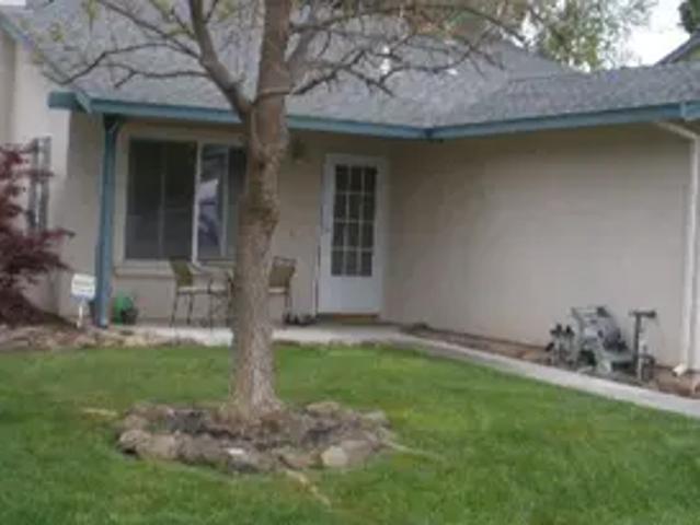 3 BR, 2 BA Apartment 477 Morales Ct, Vaville, CA 95688