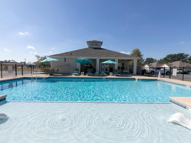3 BR, 2 BA Apartment 4750 Mac Road Unit A16E, Valdosta, GA 31605