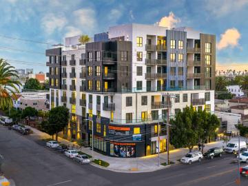 3 BR, 2 BA Apartment 4750 Santa Monica Blvd Unit 203, Los Angeles, CA 90029