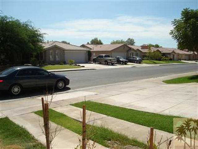 3 BR, 2 BA Apartment 47537 Calle Diamante, Indio, CA 92201