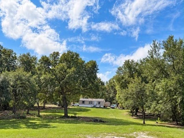 3 BR, 2 BA Apartment 4763 Northeast 23rd Avenue, Wildwood, FL 34785