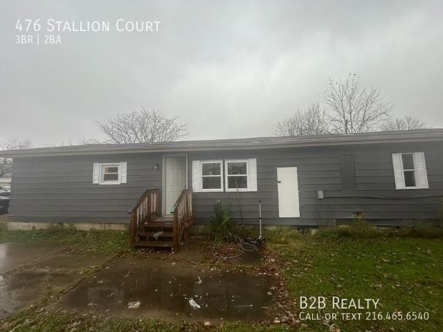 3 BR, 2 BA Apartment 476 Stallion Court, Lagrange, OH 44050