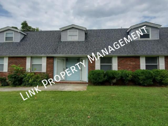 3 BR, 2 BA Apartment 4911B Marylin Lane, Chattanooga, TN 37411