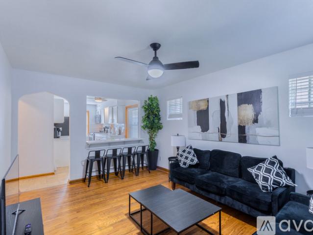 3 BR, 2 BA Apartment 4974 Potomac St, St. Louis, MO 63139