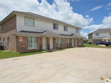 3 BR, 2 BA Apartment 4002 Doraine Court, Killeen, TX 76549