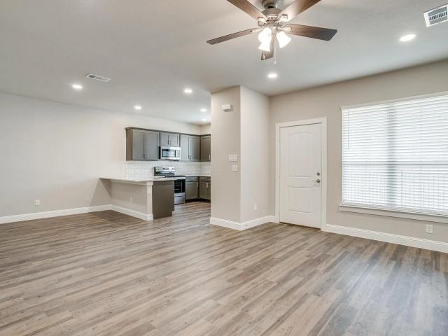3 BR, 2 BA Apartment 400 BB Fielder Drive Unit 6 416E, Weatherford, TX 76087