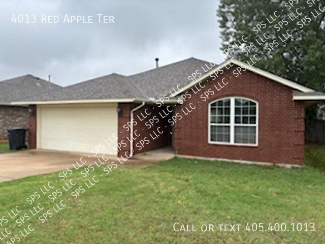 3 BR, 2 BA Apartment 4013 Red Apple Ter, Moore, OK 73160